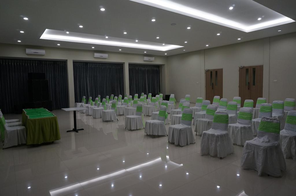 سورابايا Rumah Cassa Guest House المظهر الخارجي الصورة
