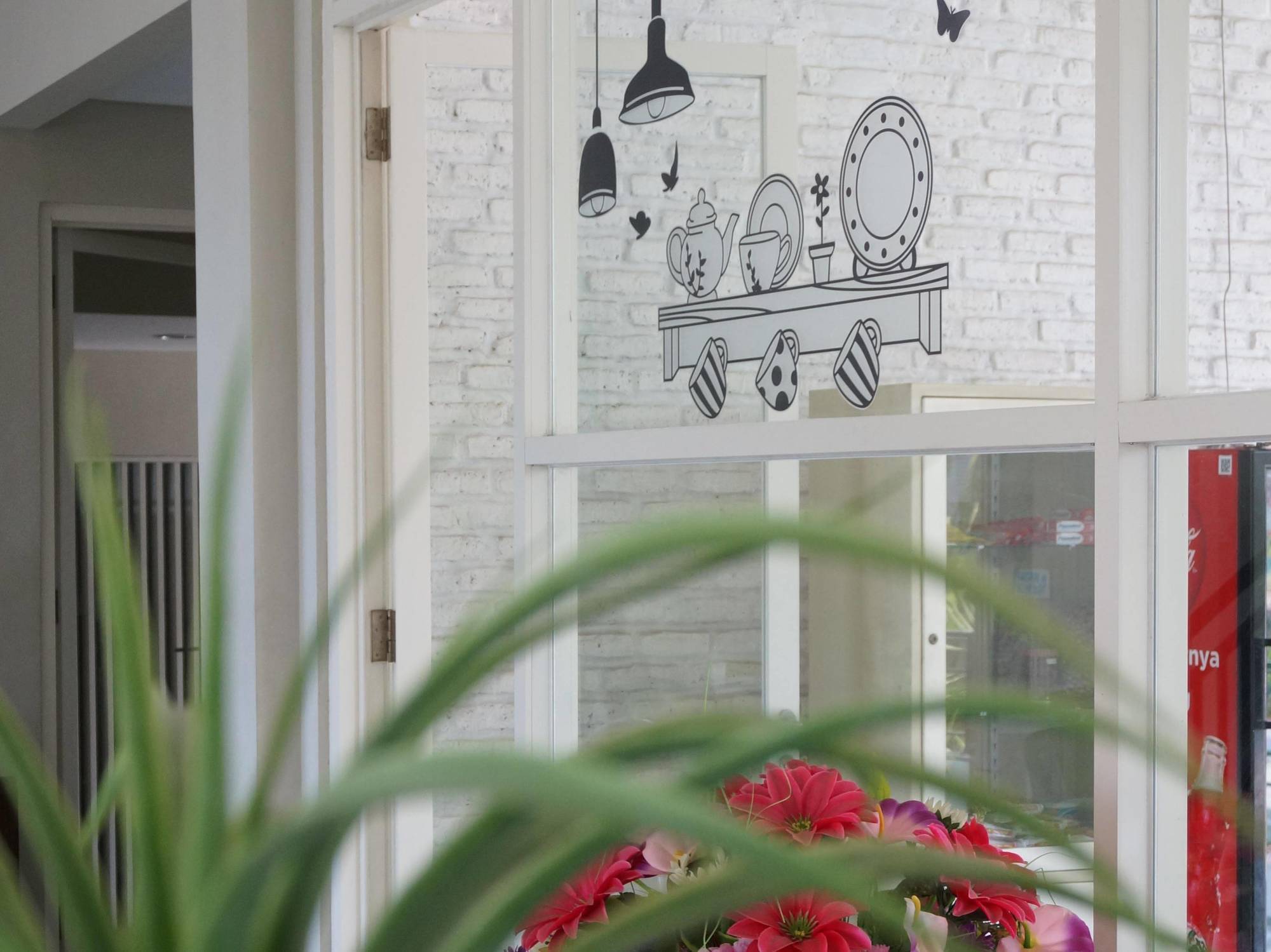 سورابايا Rumah Cassa Guest House المظهر الخارجي الصورة